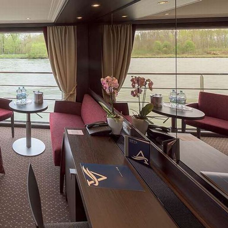 Avalon Waterways Avalon Passion Moorea Cruises