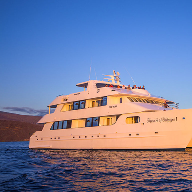 Avalon Waterways Treasure of Galapagos Calgary Cruises