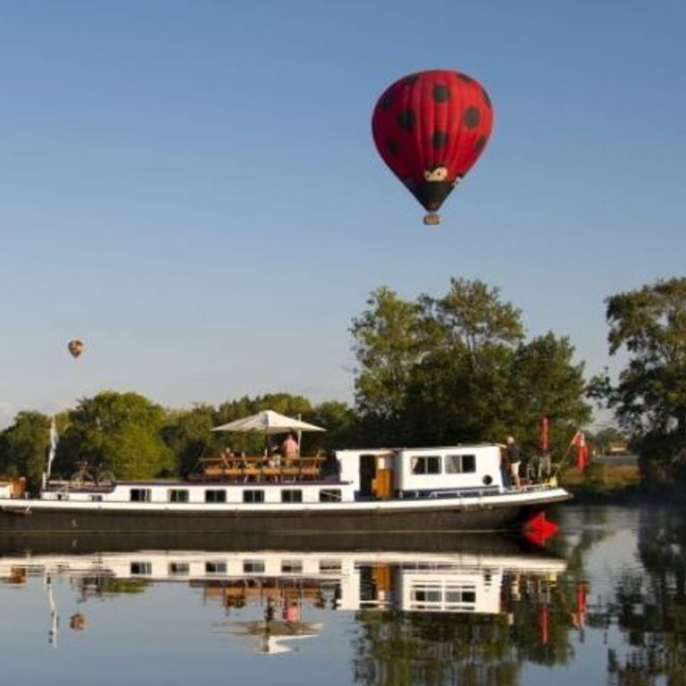 European Waterways Nymphea Calgary Cruises