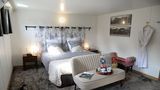 Finesse Room