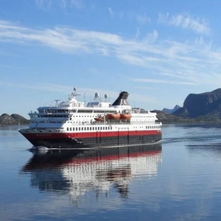 Hurtigruten Nordkapp Fowey Cruises