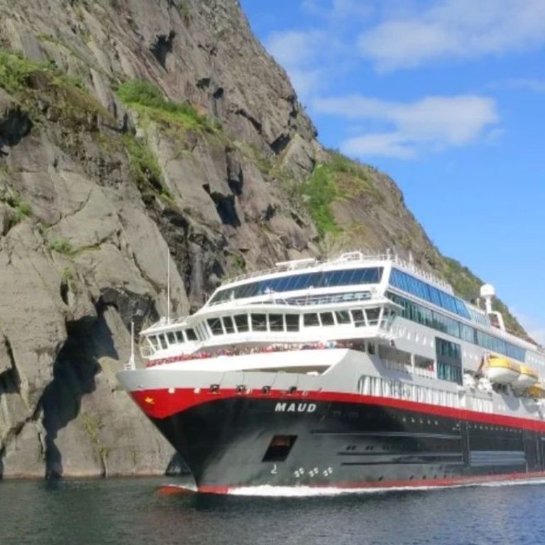 Hurtigruten Maud Moorea Cruises