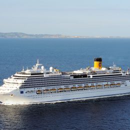 Costa Fascinosa Cruise Schedule + Sailings