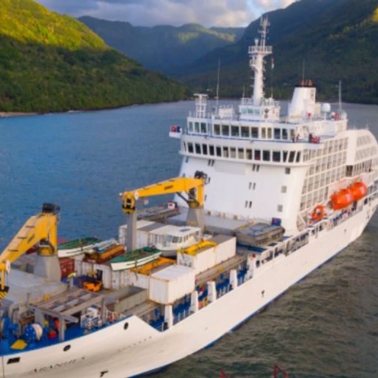 Cie Polynesienne de Transport Maritime Cruises & Ships