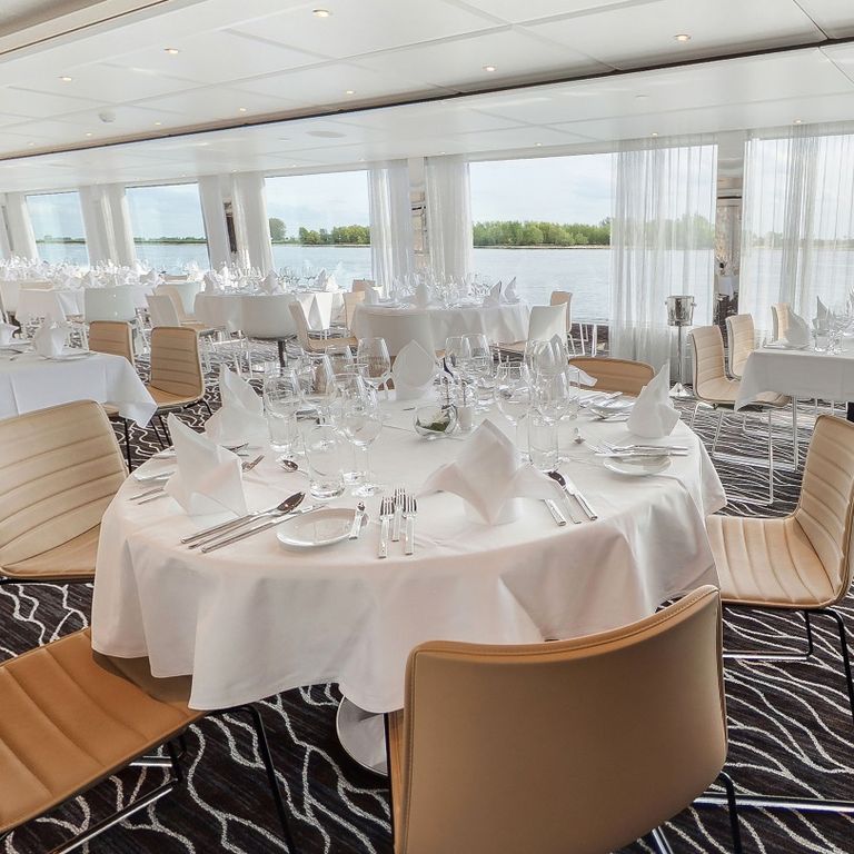Emerald Cruises Emerald Radiance Moorea Cruises