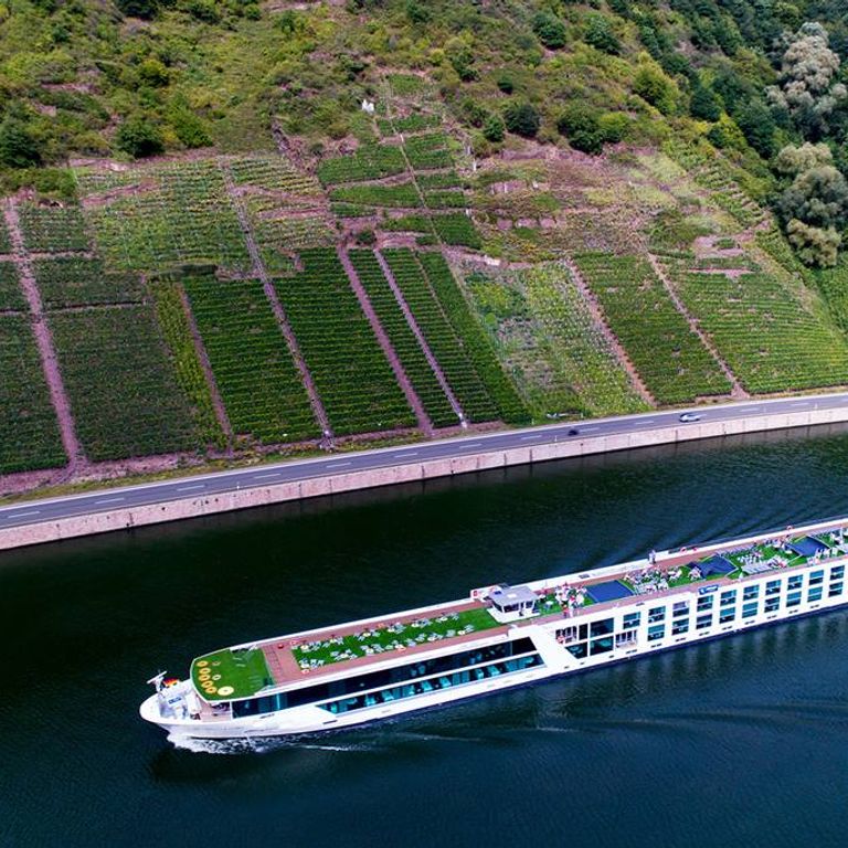 Emerald Cruises Emerald Destiny Calgary Cruises