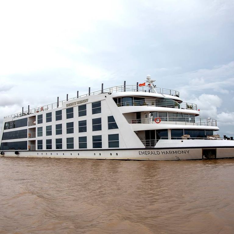Emerald Cruises Emerald Harmony Calgary Cruises