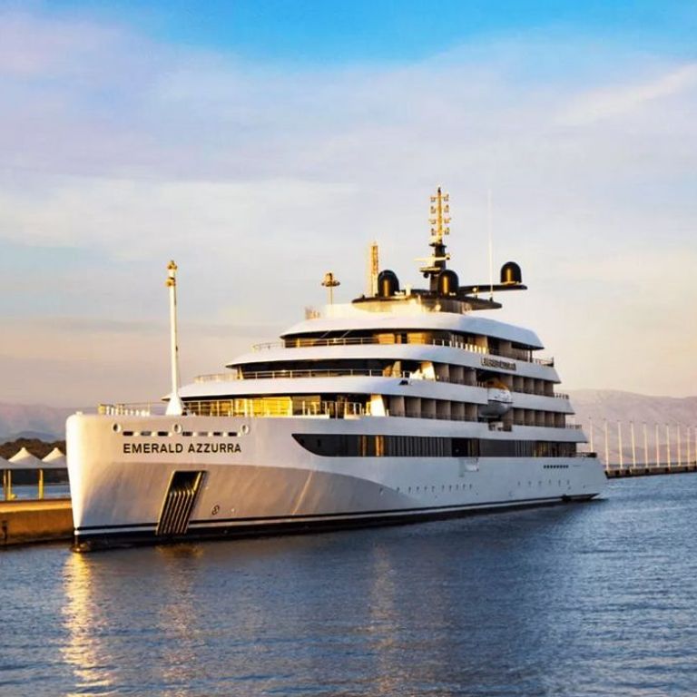 Emerald Cruises Emerald Azzurra Moorea Cruises