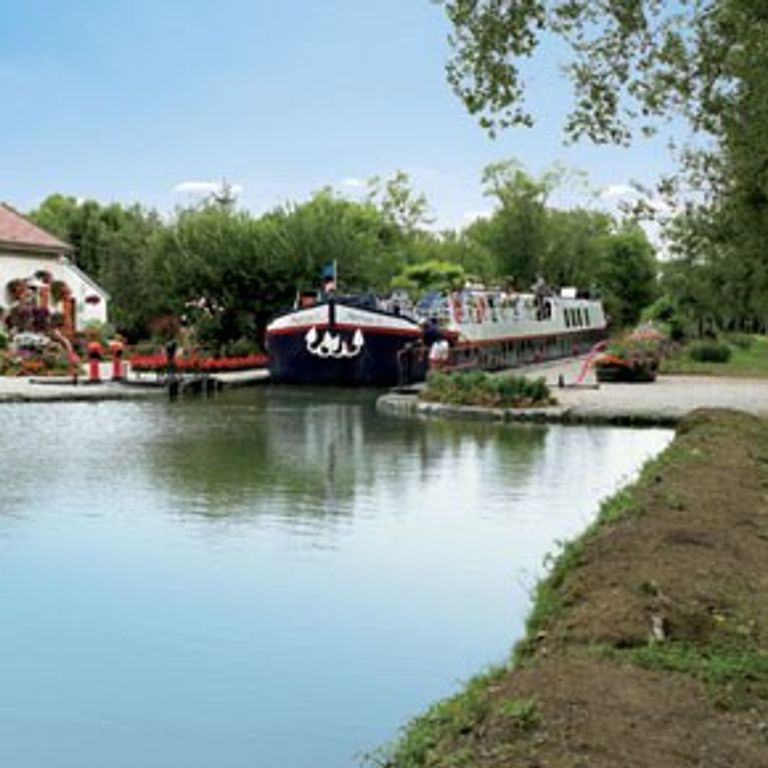 French Country Waterways Horizon II Calgary Cruises