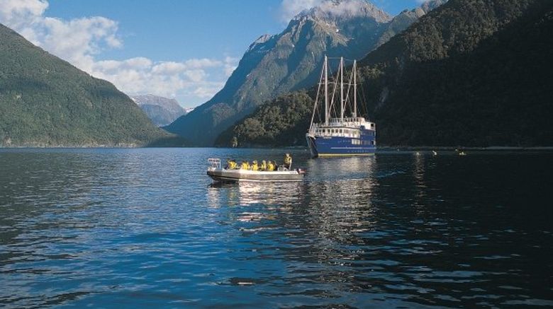 Milford Mariner Exterior