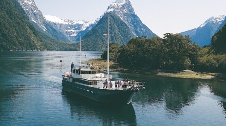Milford Wanderer Exterior