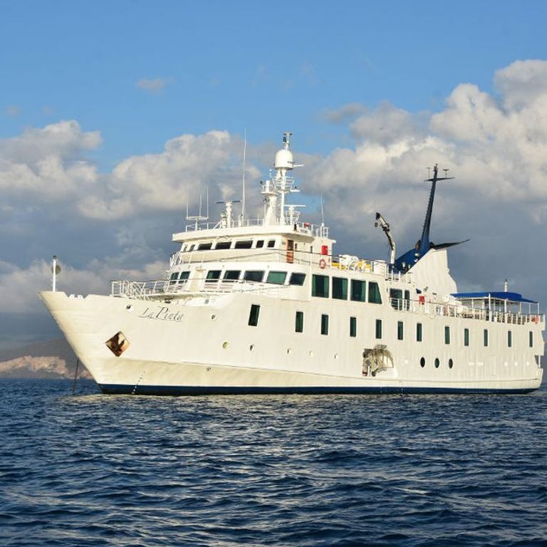 Metropolitan Touring La Pinta Moorea Cruises