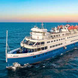 American Queen Voyages Ocean Voyager Praia Cruises