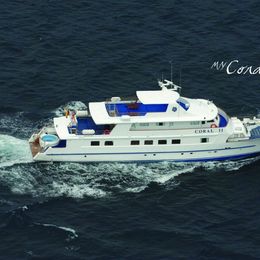 Kleintours-Go Galapagos Coral II Praia Cruises