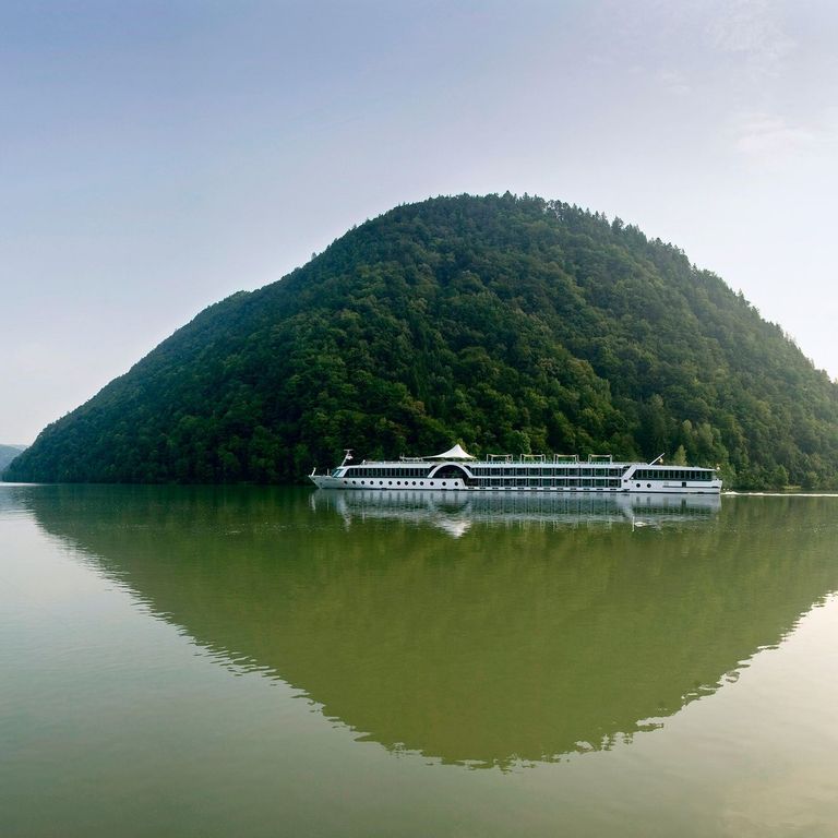 Luftner Cruises Amadeus Royal Calgary Cruises