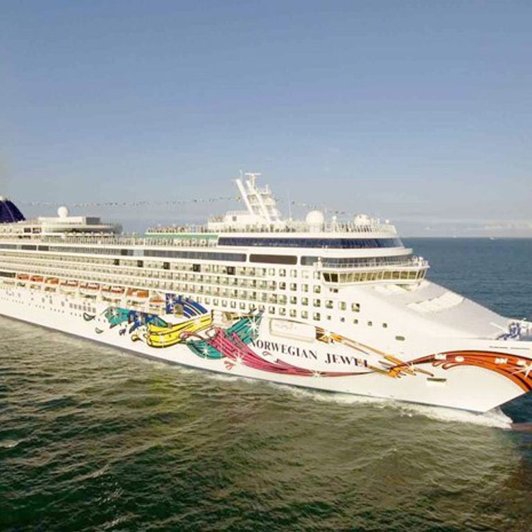 Norwegian Cruise Line Norwegian Jewel New York Cruises