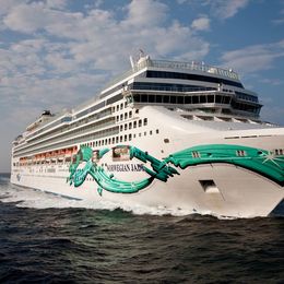 Norwegian Cruise Line Norwegian Jade Wrangell Cruises