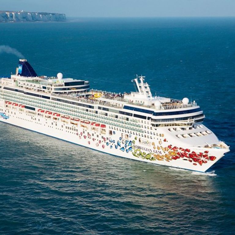 Norwegian Cruise Line Norwegian Gem Seville Cruises
