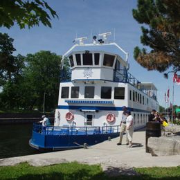 Ontario Waterway Cruises Inc Kawartha Voyageur Aberdeen Cruises