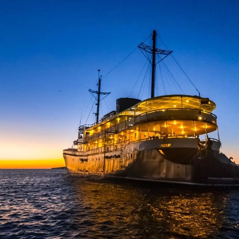 Quasar Expeditions Evolution Newport Cruises