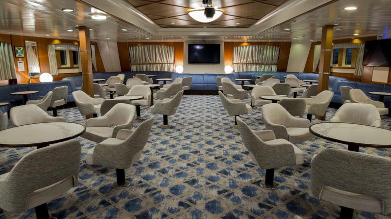 <b>Ocean Adventurer Bar/Lounge</b>