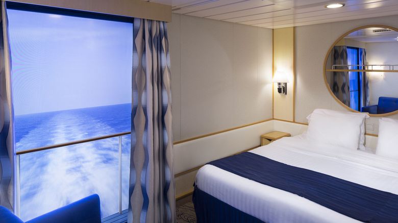 <b>Navigator of the Seas Room</b>