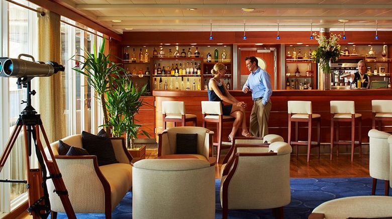 <b>The World Bar/Lounge</b>