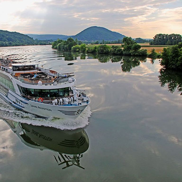 Riviera River Cruises Jane Austen Moorea Cruises