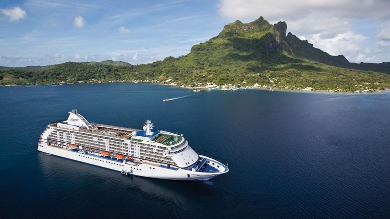 <b>Seven Seas Voyager Exterior</b> <b>Seven Seas Voyager Exterior</b>