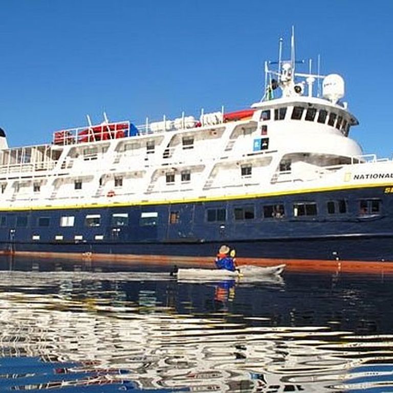 Lindblad Expeditions Natl Geographic Sea Bird Moorea Cruises