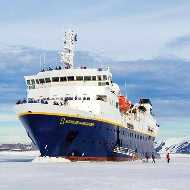 Lindblad Expeditions Natl Geographic Explorer Moorea Cruises