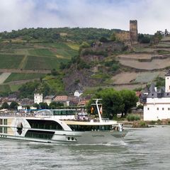 12 Night Seine River Cruise from London, England