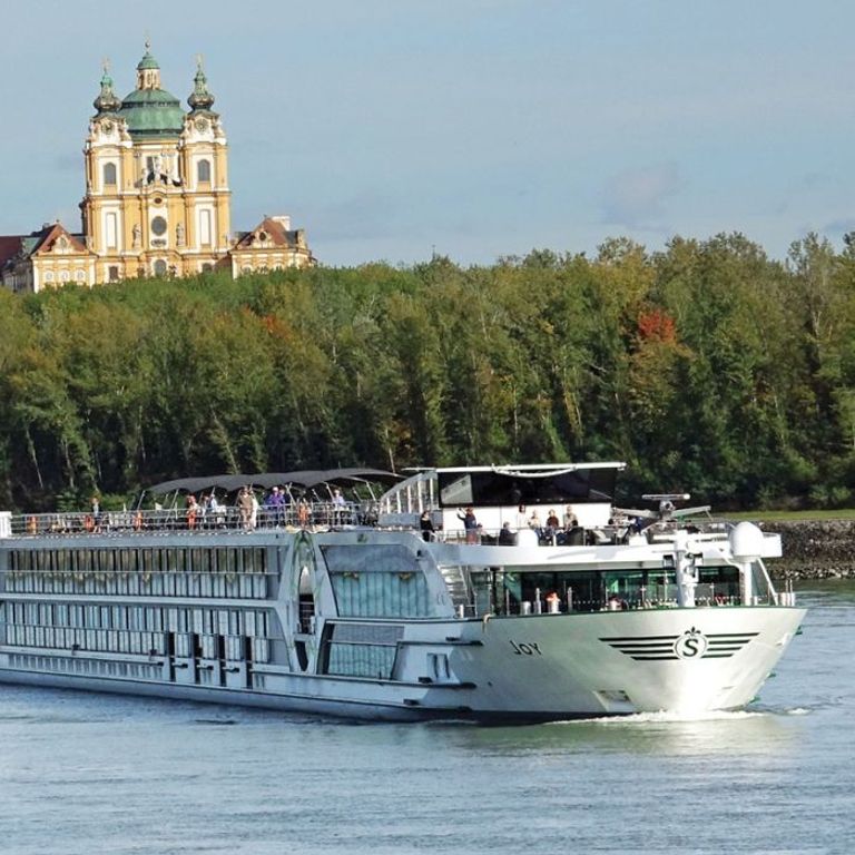 Tauck River Cruising Joy Budapest Cruises