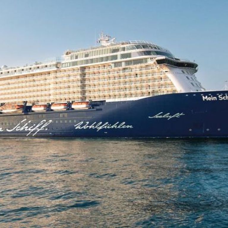 TUI Cruises Fowey Cruises