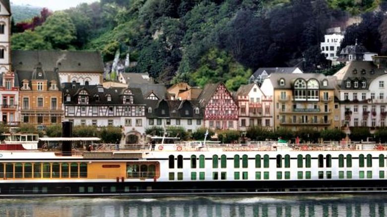 River Queen Exterior