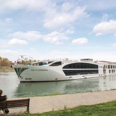 7 Night European Inland Waterways Cruise from Avignon, France