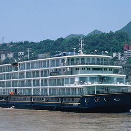Victoria Cruises, Inc Yangtze River Cruises