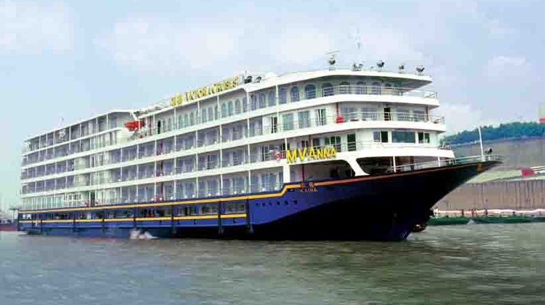 <b>Victoria Anna Exterior</b>