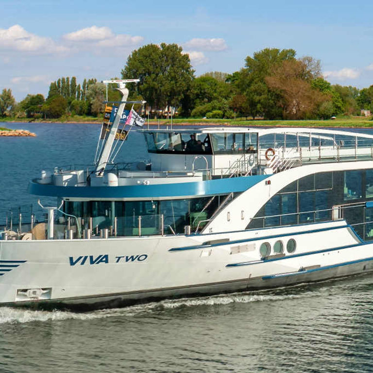 VIVA Cruises VIVA Two Calgary Cruises