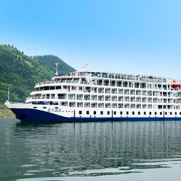 Viking Emerald Cruise Schedule + Sailings