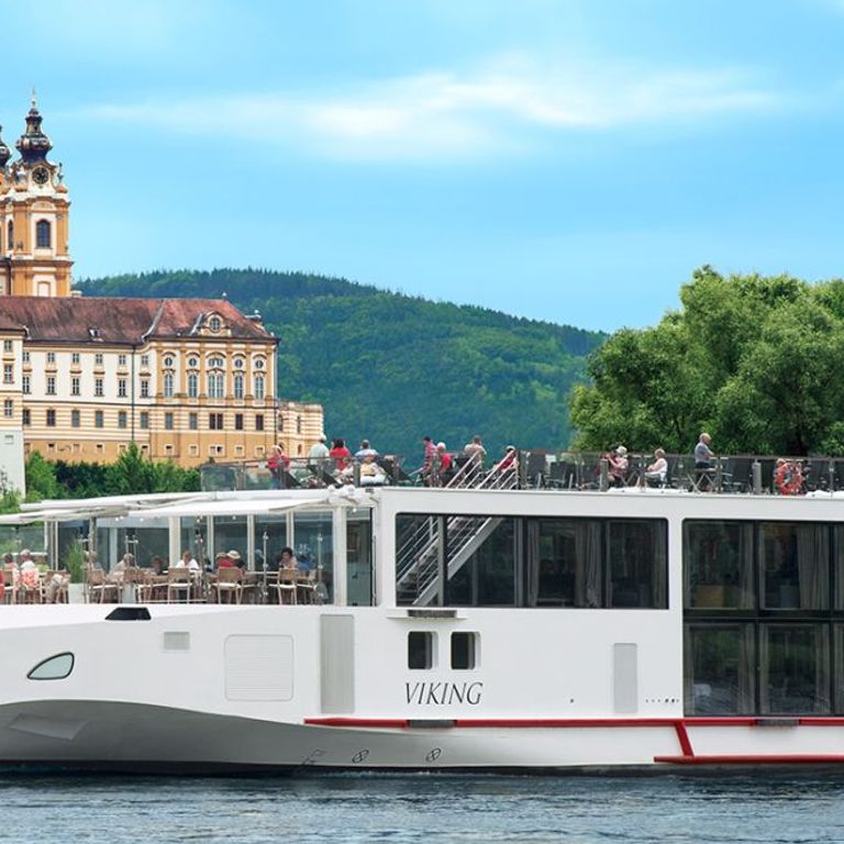 Viking River Viking Skadi Budapest Cruises