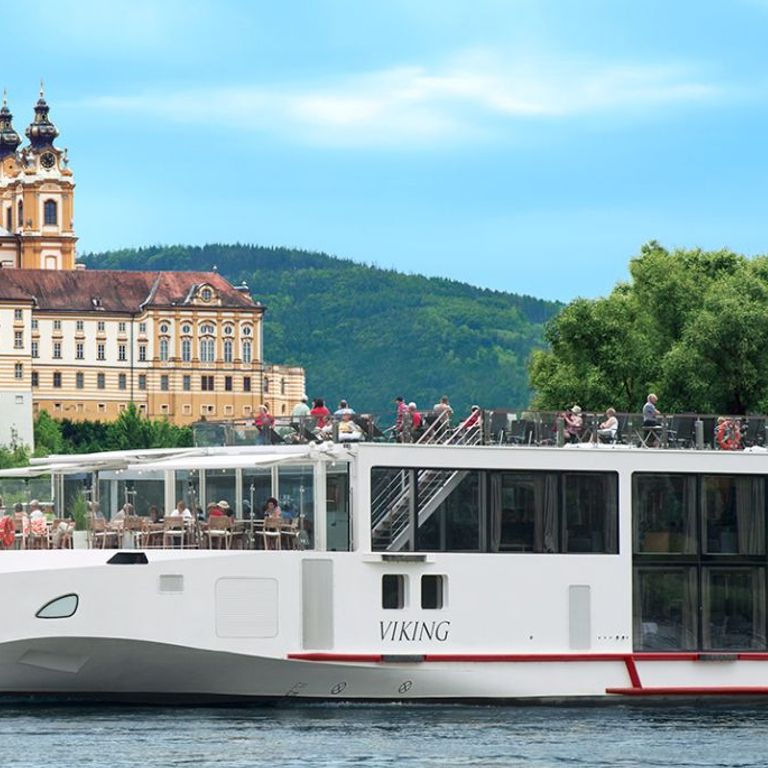 Viking River Viking Gefjon Budapest Cruises