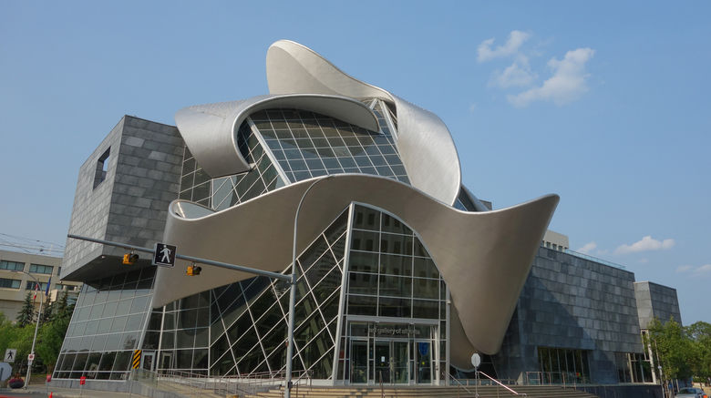 <b>Edmonton Building</b>