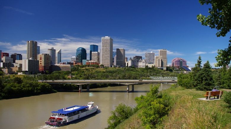 <b>Edmonton Scenery</b>