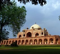 Delhi Building