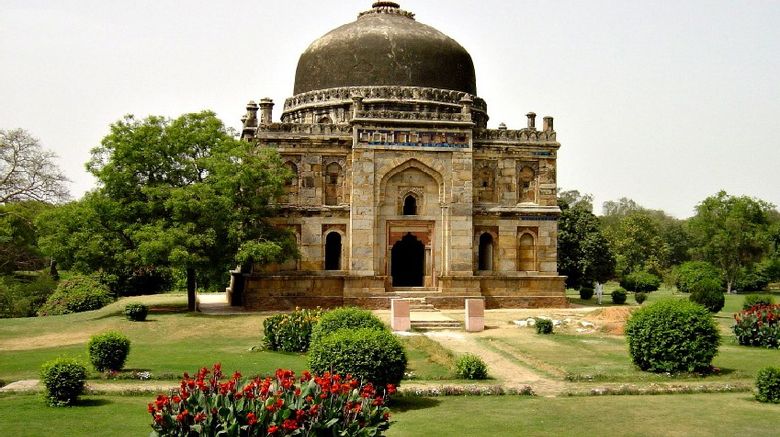 <b>Delhi Building</b>