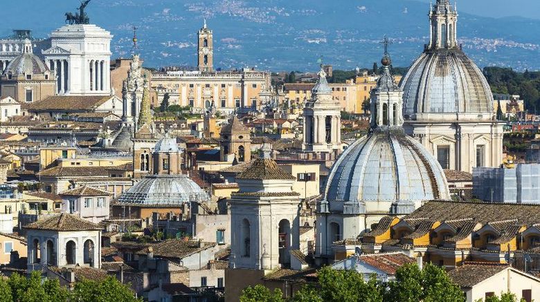 <b>Rome Scenery</b>
