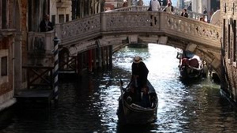 <b>Venice Scenery</b>