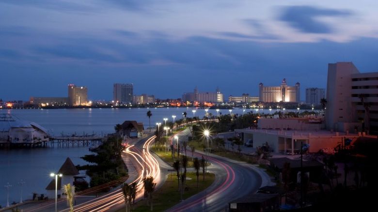 <b>Cancun Scenery</b>