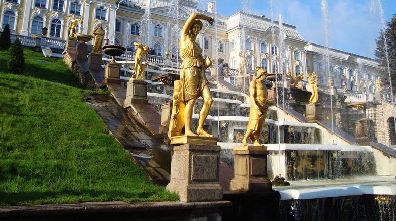 <b>St Petersburg Building</b>